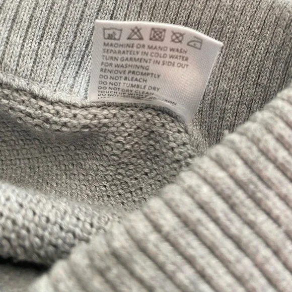 Gray Cotton Sweatpants Drawstrings stripes men's Size 4 Waist 33-40